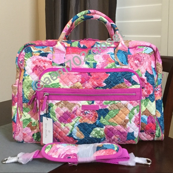 Vera Bradley Handbags - NWT VERA BRADLEY ICONIC WEEKENDER TRAVEL BAG